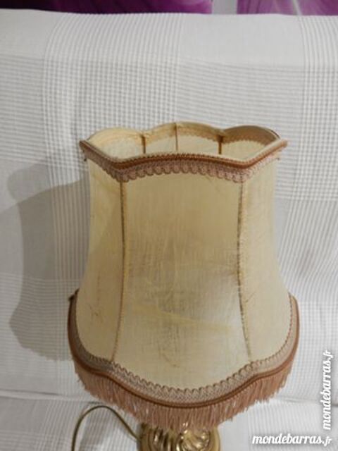 LAMPE STYLEE 50 Reims (51)