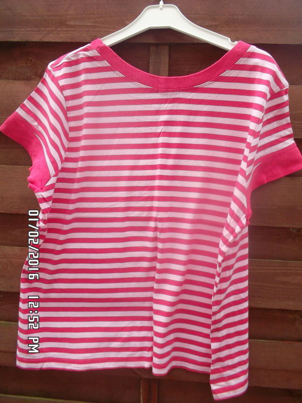 TEE SHIRT ROSE A RAYURES*JUSTE 1E*KIKI60230 Vêtements