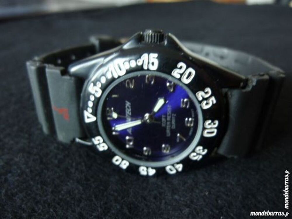 AQUATECH 1990 collection montre MIXTE DIV0180 Bijoux et montres
