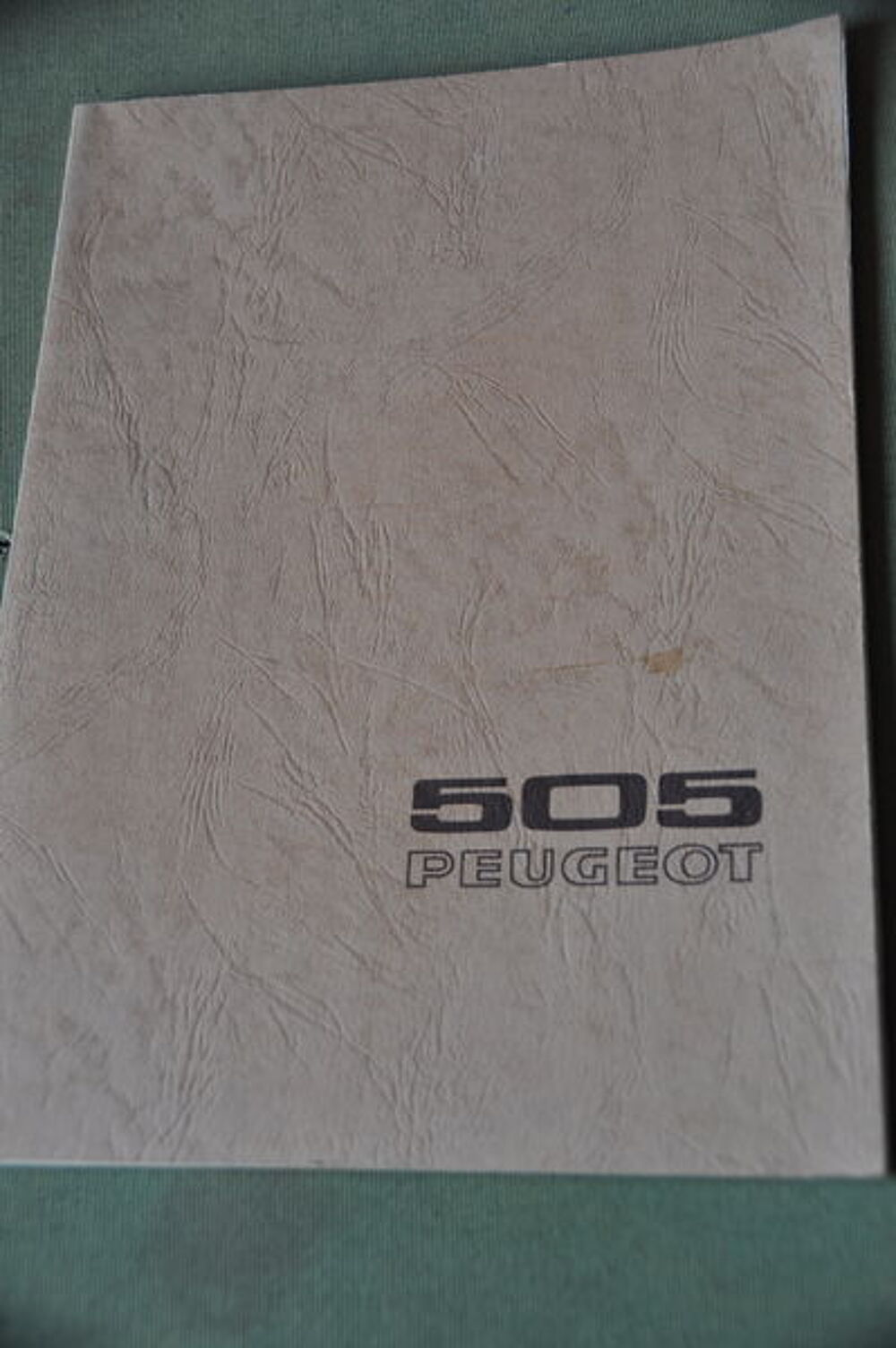 Catalogue de la 505 Peugeot de 1979 