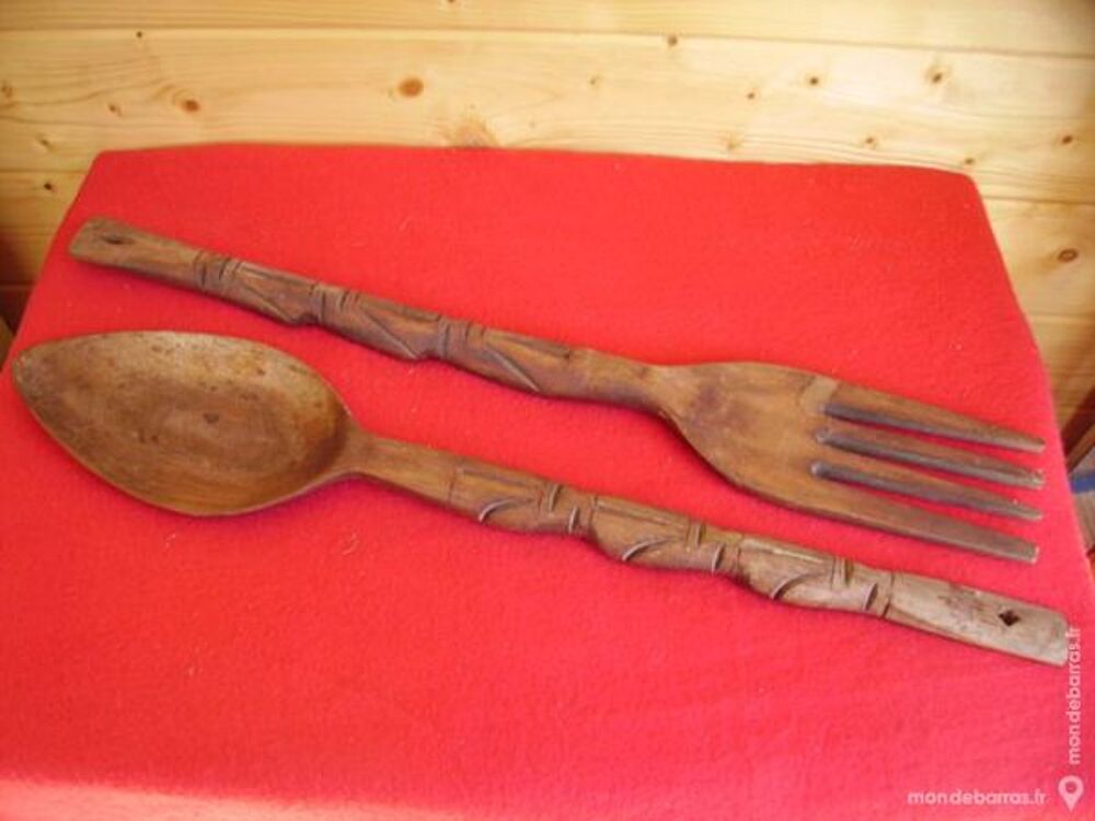 LOT D'OBJETS EN BOIS de l'Art Africain Décoration