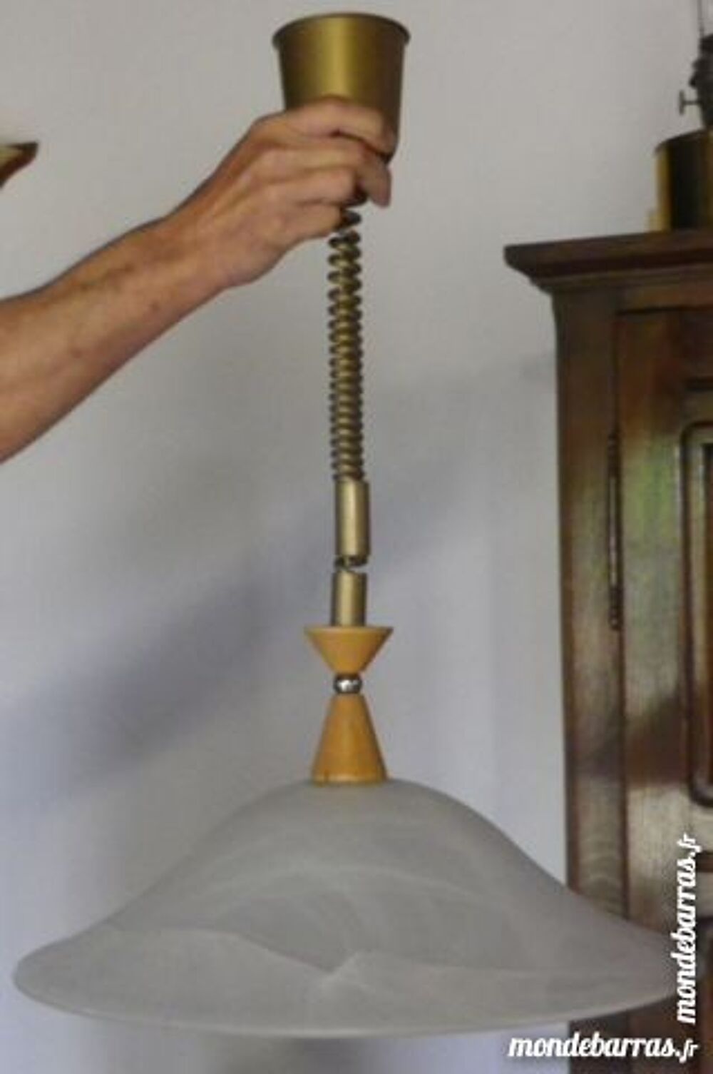 LAMPE A SUSPENDRE EN OPALINE DIAMETRE 45 CM Décoration