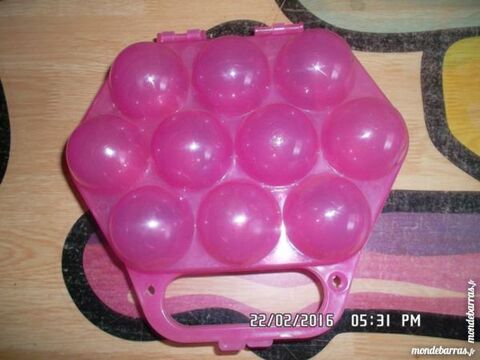 BOITE ROSE A OEUFS 2 Chambly (60)