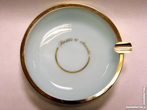 Cendrier publicitaire PASTIS 51 ANISETTE RICARD 15 Dunkerque (59)