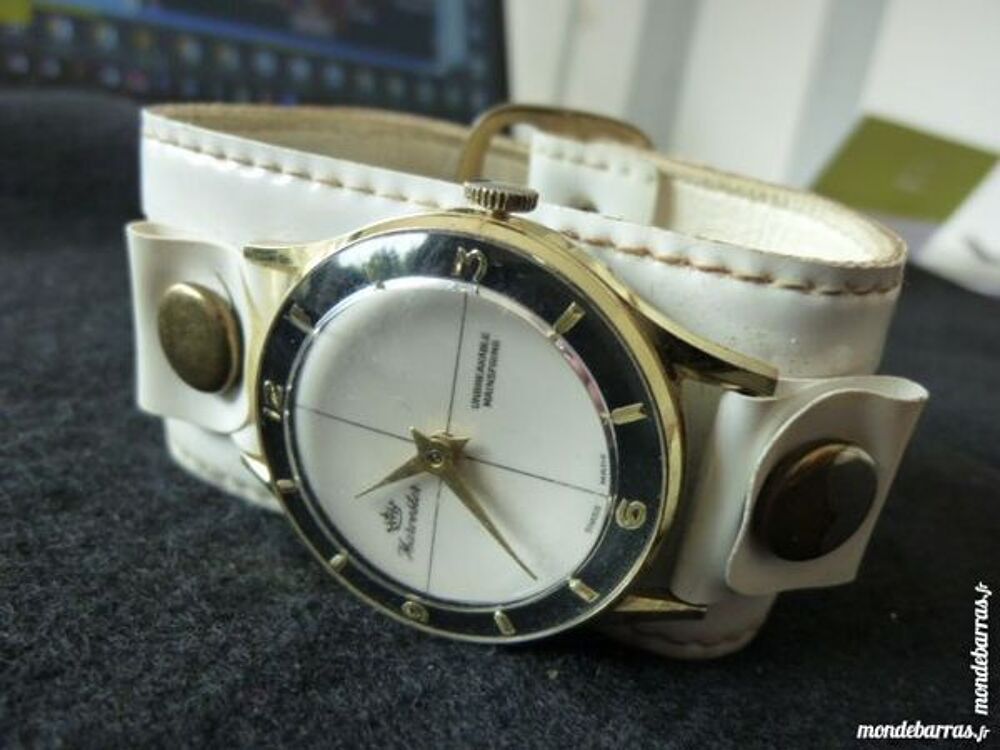 HARWESTER montre m&eacute;canique Suisse DIV0506 Bijoux et montres