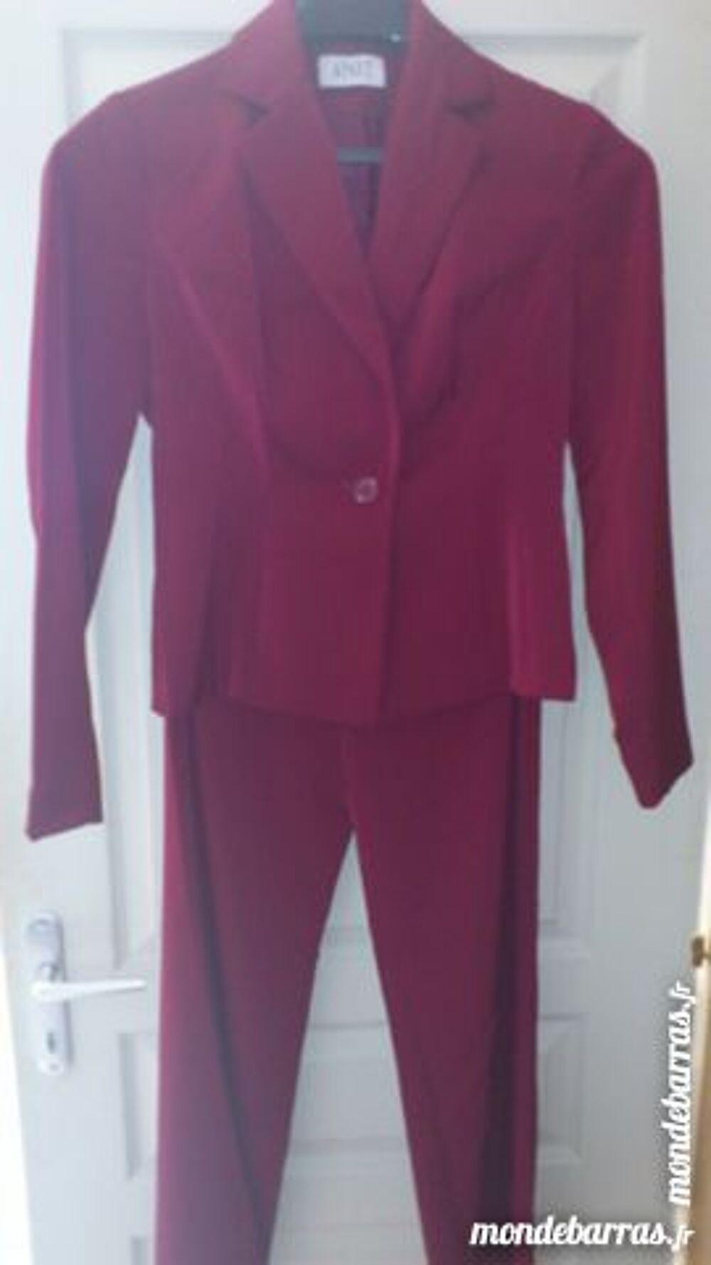 TAILLEUR APART BORDEAUX Vêtements