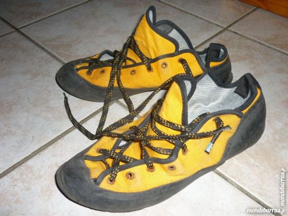 Chaussures escalade T 42 Chaussures