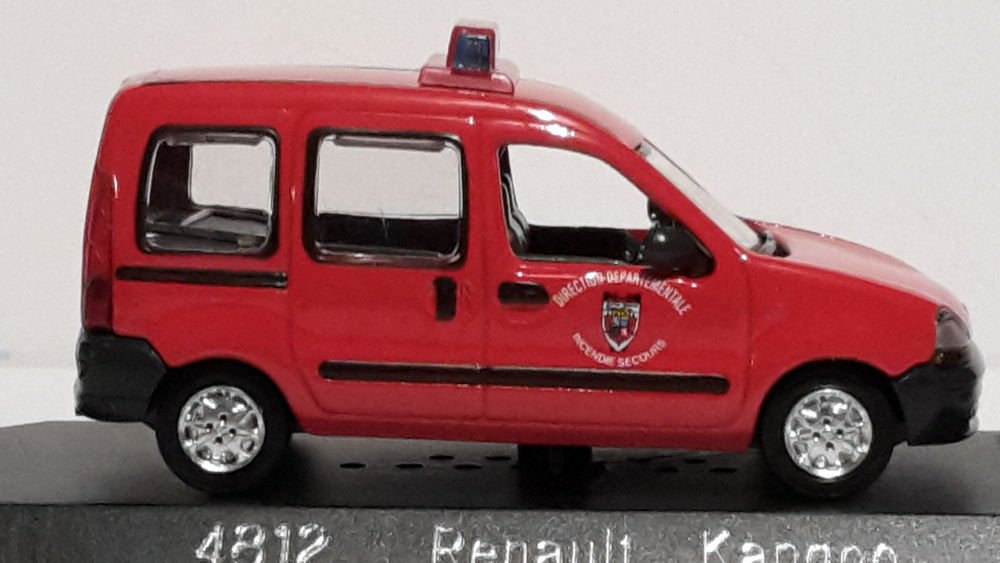 Renault Kangoo t&ocirc;l&eacute; pompiers 