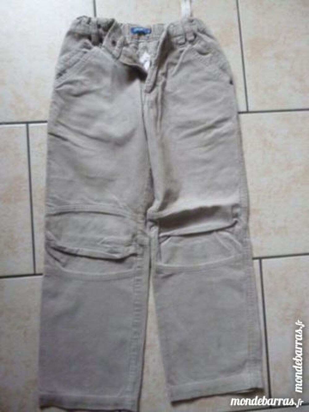 Pantalon Gar&ccedil;on Beige clair &laquo; OKAIDI &raquo; Vêtements enfants