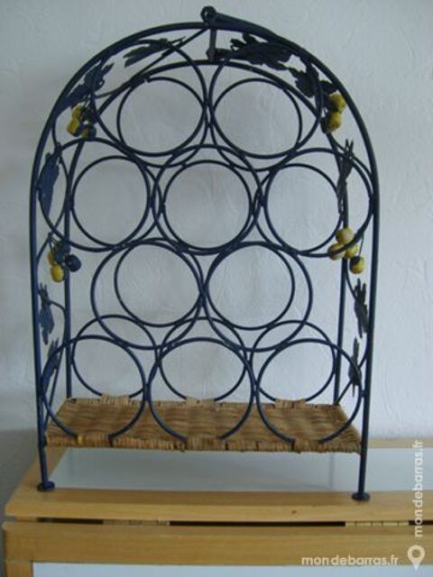 Porte bouteilles en fer forg 5 Kingersheim (68)