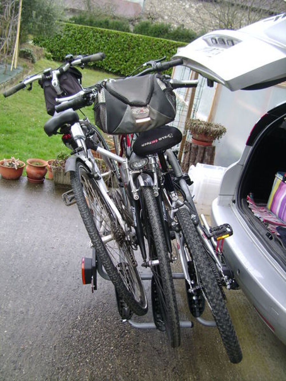 vend porte 3 v&eacute;los fixation crochet d'attelage Vélos
