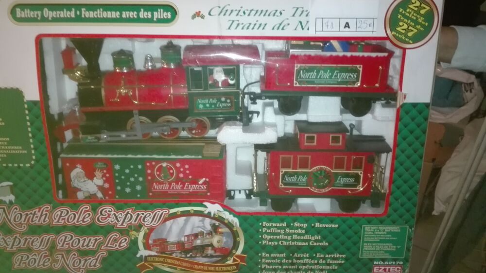 Train p&eacute;re No&euml;l Jeux / jouets