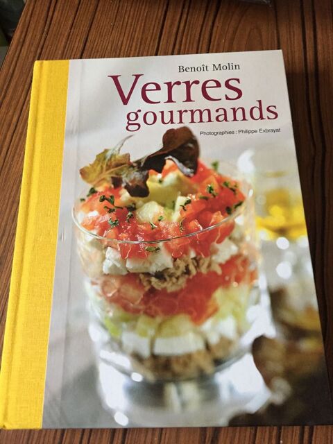 livre de cuisine  VERRES GOURMANDS  10 Saint-Genis-Laval (69)