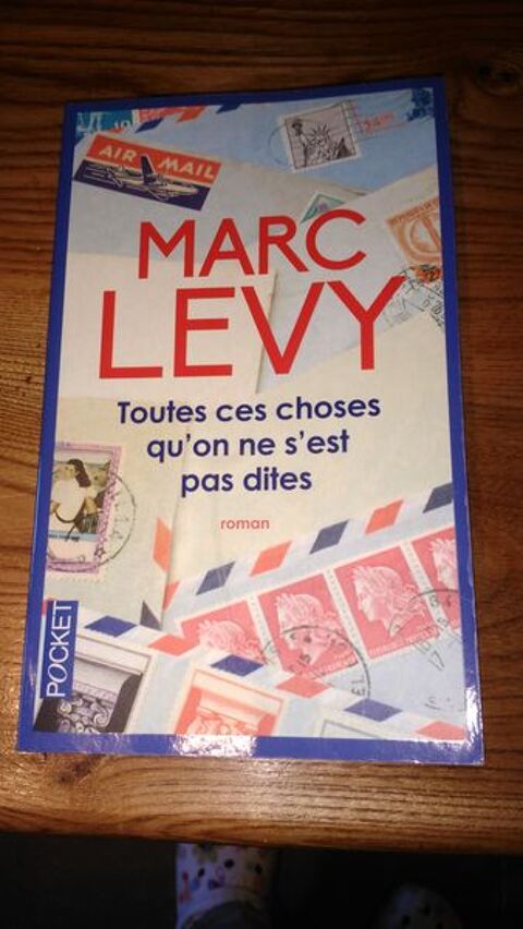 livre pocket de Marc LEVY 7 Le Bourg-d'Oisans (38)