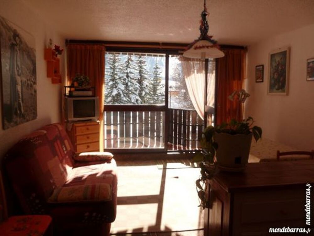   appartement lumineux Provence-Alpes-Côte d'Azur, Enchastrayes (04400)
