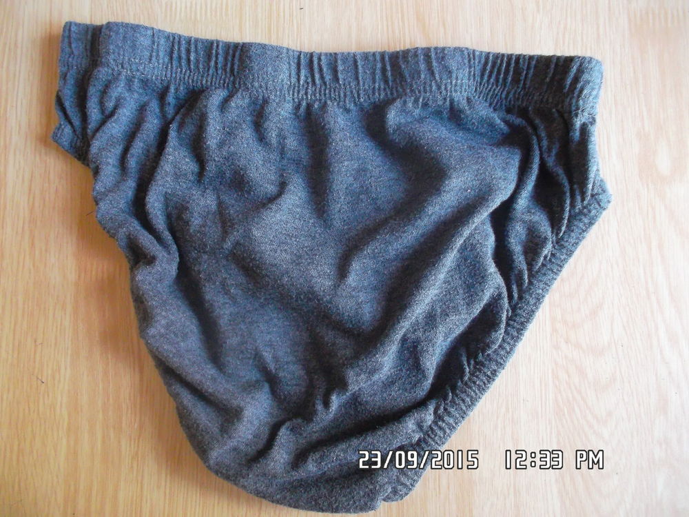 SLIP GRIS T.10-12 ANS*JUSTE 0.50 CTS*KIKI60230 Vêtements enfants