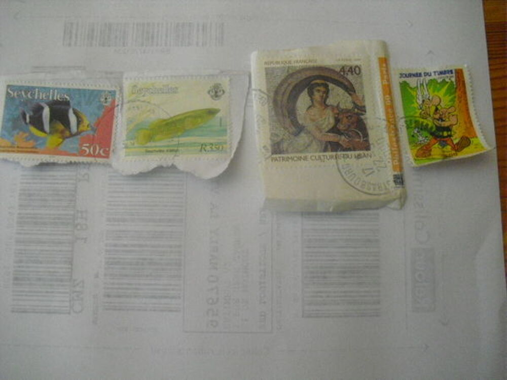 timbres lot de 10 
