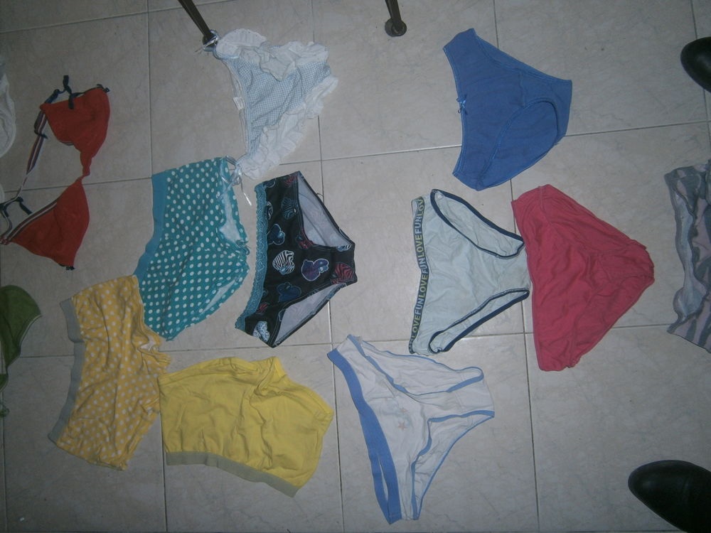 lot sous v&ecirc;tements 12 ans
soutiens gorges du 75A au 85B Vêtements enfants