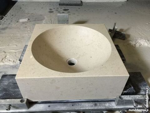 Vasque en pierre naturelle 390 Annecy (74)