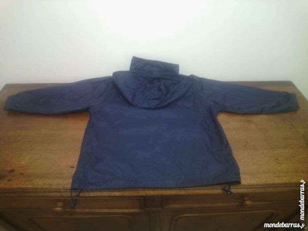Coupe-vent bleu marine ETIREL 8 ans TBE Vêtements enfants
