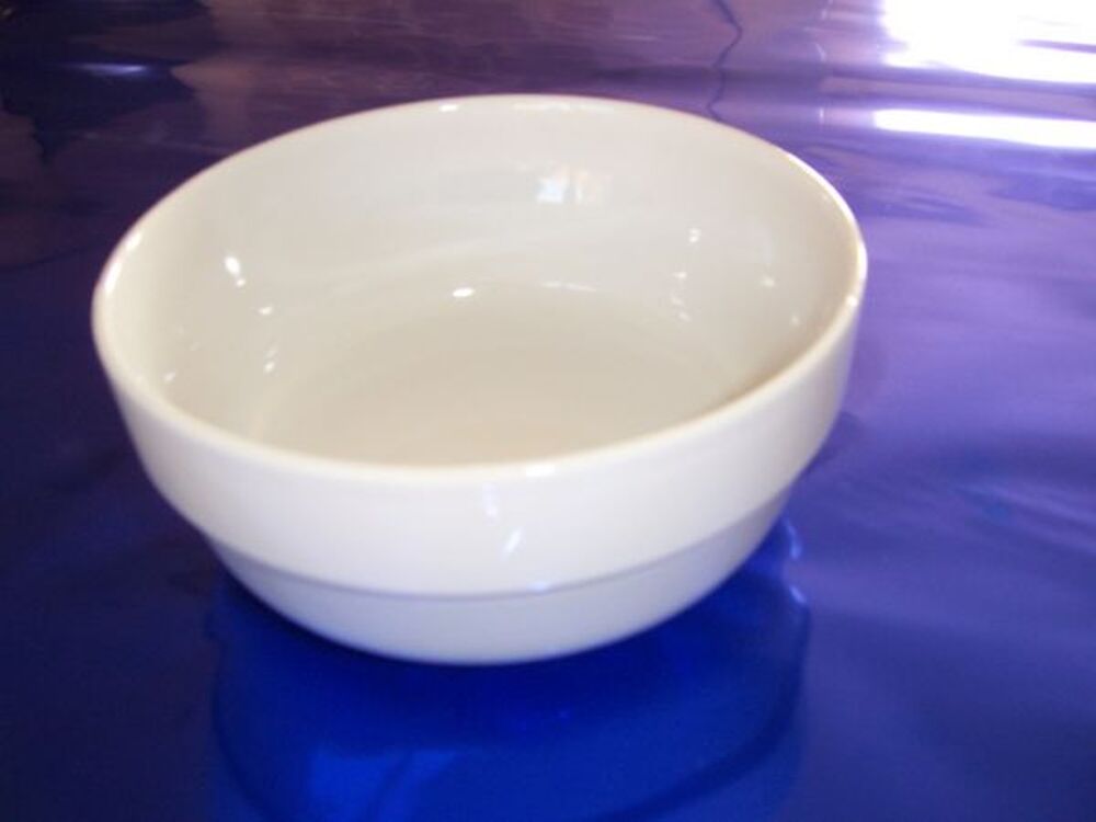 6 SALADIERS PORCELAINE ( lot ) Cuisine