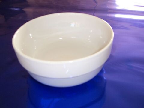 6 SALADIERS PORCELAINE ( lot ) 15 Crozant (23)