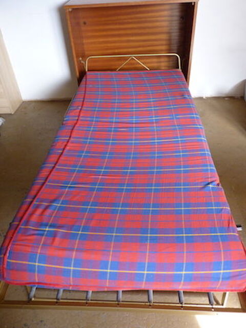 Lit commode 0 Martres-sur-Morge (63)