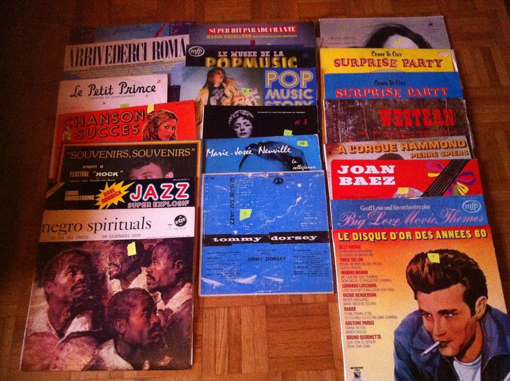 Lot de disques vinyles 33T des ann&eacute;es 60-70 CD et vinyles