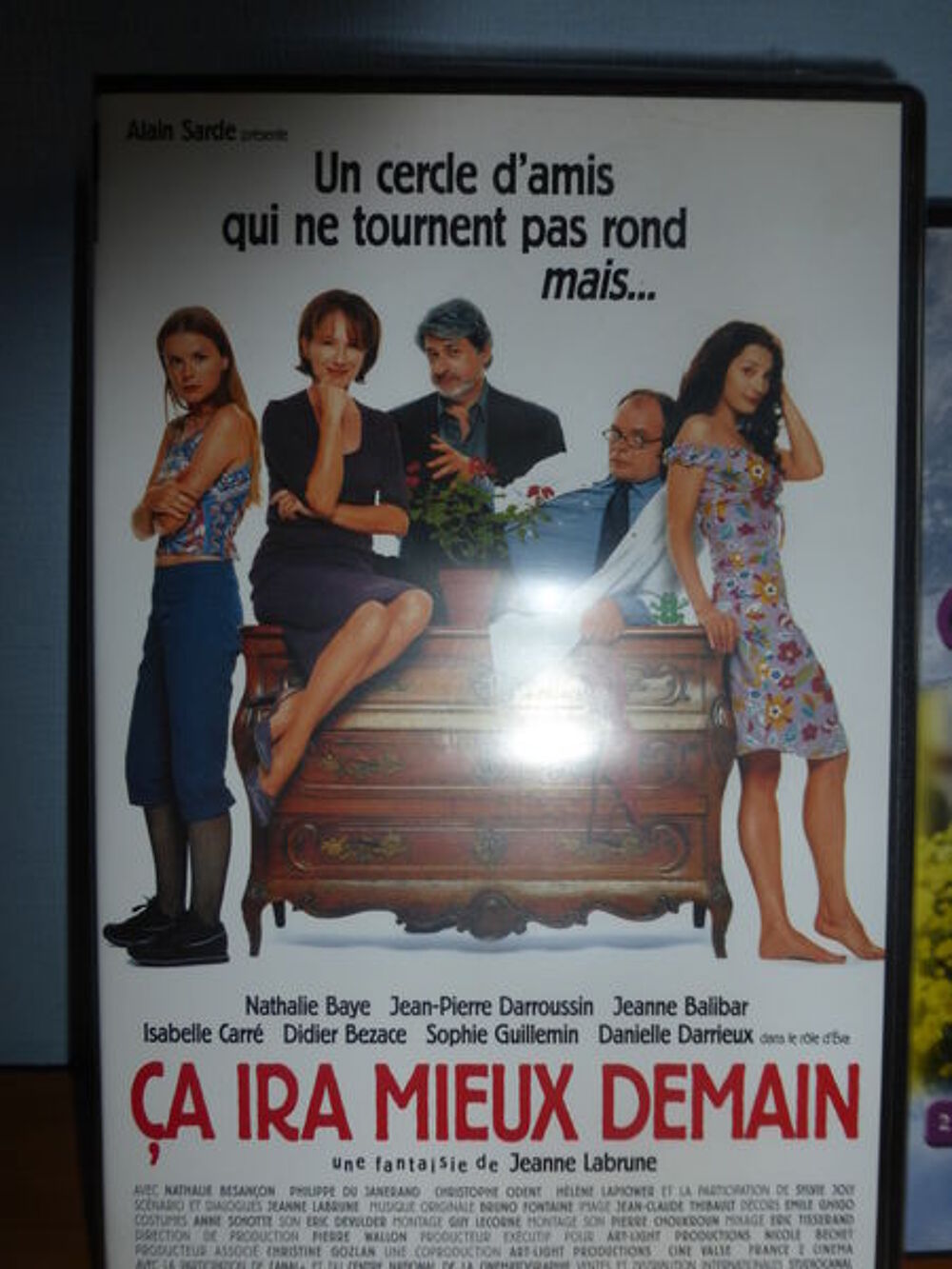 film VHS "&ccedil;&agrave; ira mieux demain" Photos/Video/TV