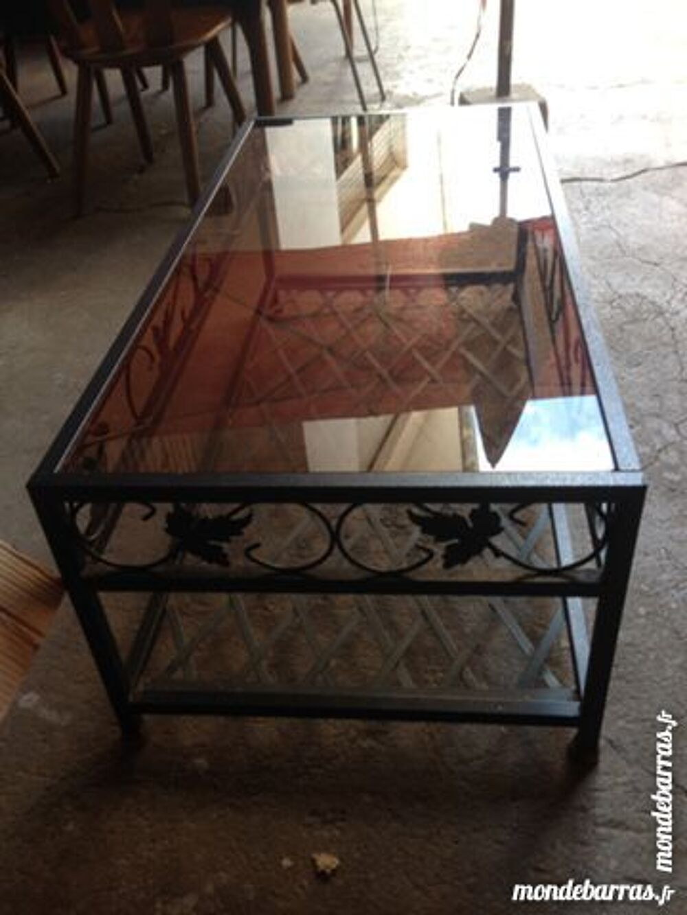 table basse dessus verre fum&eacute; Meubles
