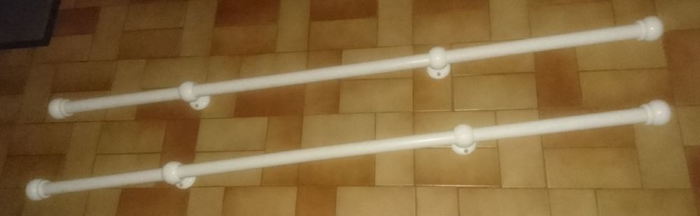 2 x TRINGLES A RIDEAUX BOIS LAQUE BLANC Décoration