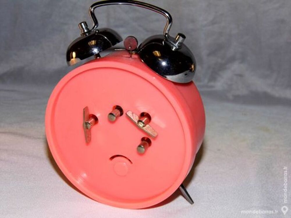 ancien r&eacute;veil pendule hero rose vintage ann&eacute;es 80 Décoration