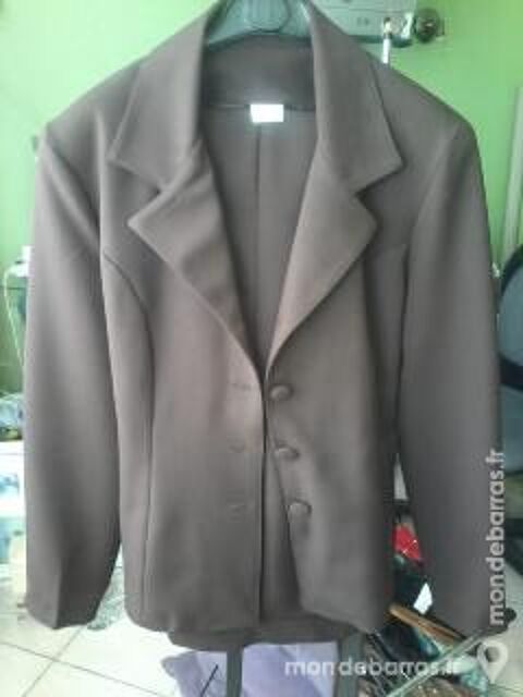 TAILLEUR PANTALON T38 couleur chocolat marron 7 Saint-Martin-au-Lart (62)