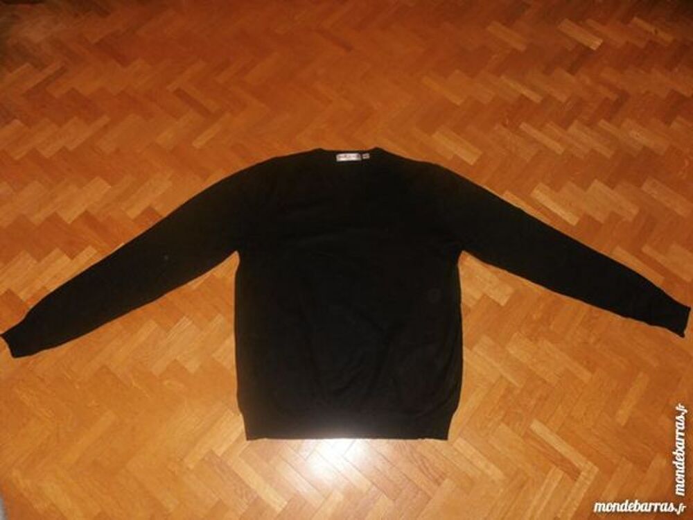 Pull MARION ROTH Vêtements