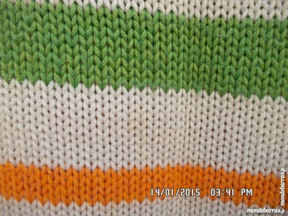 pull multicolore t.42/44 Vêtements