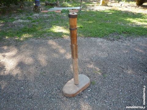 Vis/engrenage en bois, art populaire 165 Castres (81)