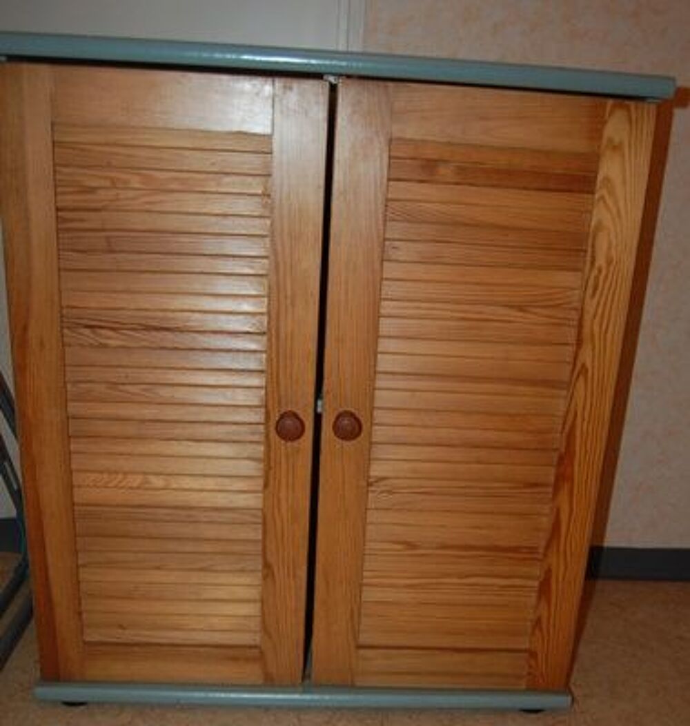 meuble 2 portes Meubles