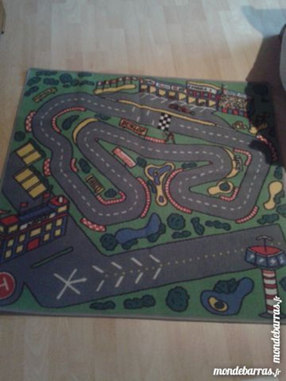 Tapis ralli&eacute; fus&eacute;e Jeux / jouets