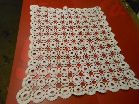 napperon pa44 7 Grzieu-la-Varenne (69)