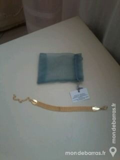 BIJOU FANTAISIE BRACELET NEUF DE COULEUR dore 3 Saint-Martin-au-Lart (62)