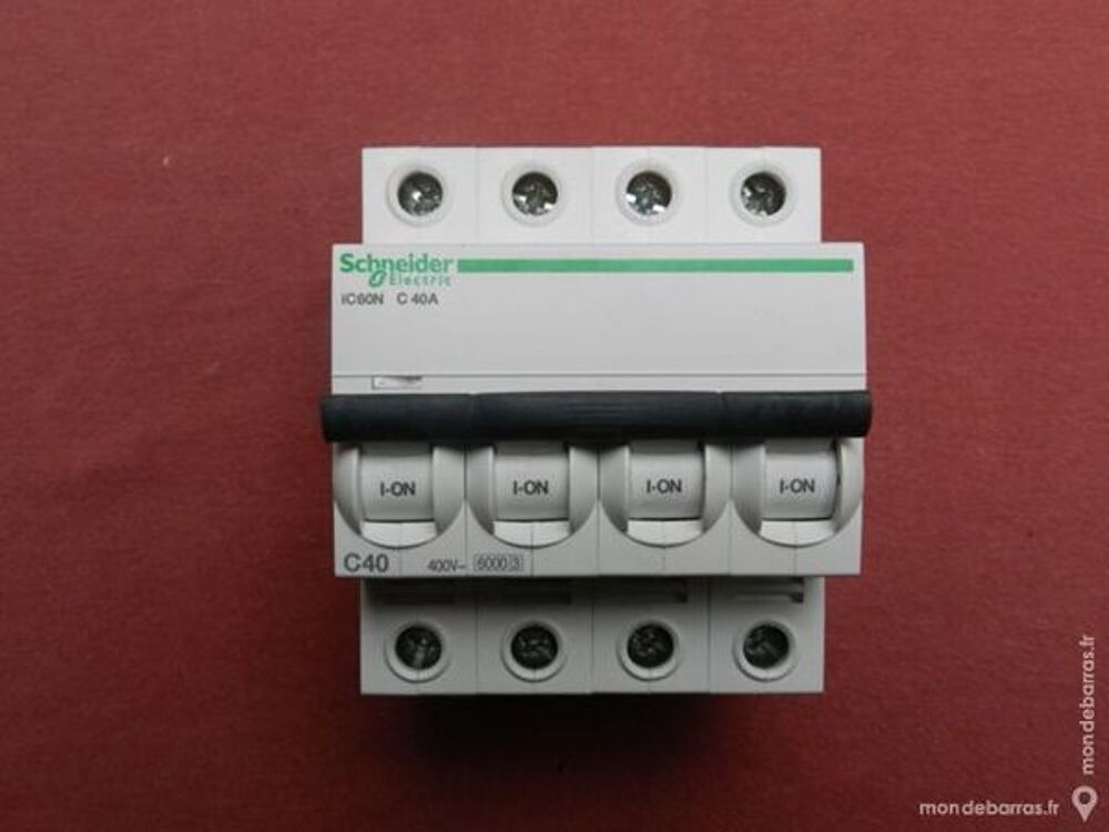 A9F77440 DISJONCTEUR SCHNEIDER ACTI9 4P 40A C Bricolage