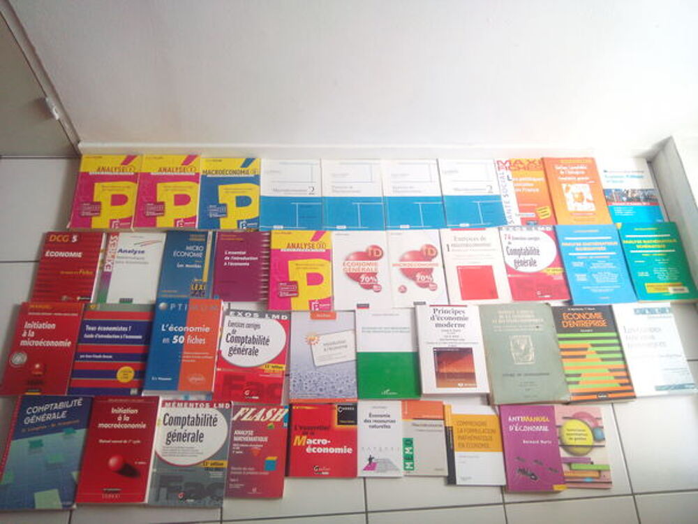 Livres universitaires Economies L1 L2 L3 Livres et BD