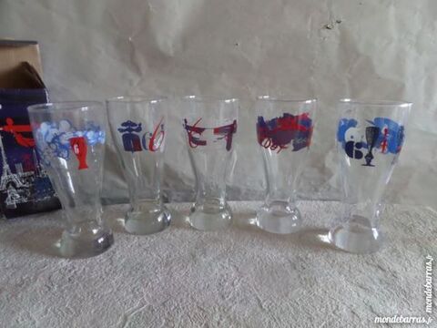 verres collecteur de bire  1664 25 Lyon 8 (69)