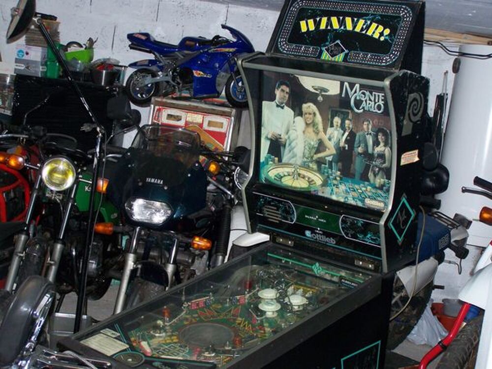 collectionneur 61000 alencon recherche flipper a restaurer. Bricolage