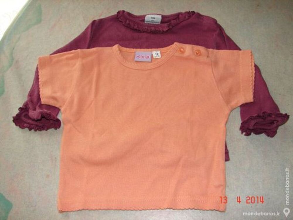 DEUX TEE SHIRTS MANCHES COURTES ET LONGUES 12 MOIS Vêtements enfants