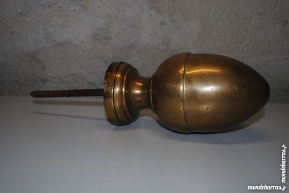 boulle pour escalier en laiton Meubles