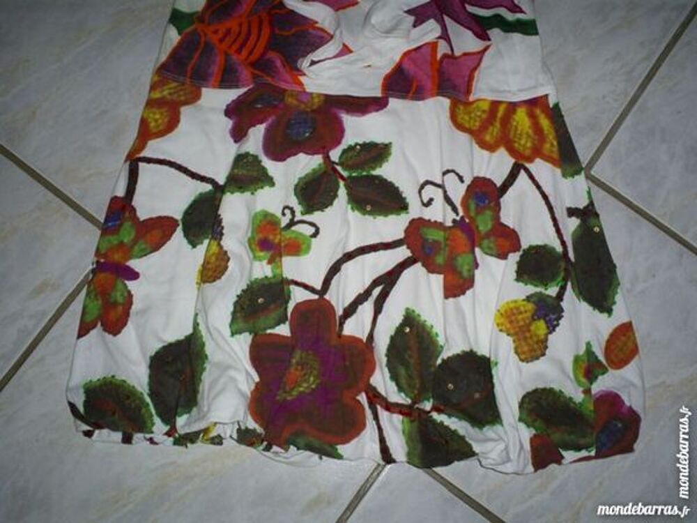 Robe DESIGUAL Taille S ou 38 Vêtements