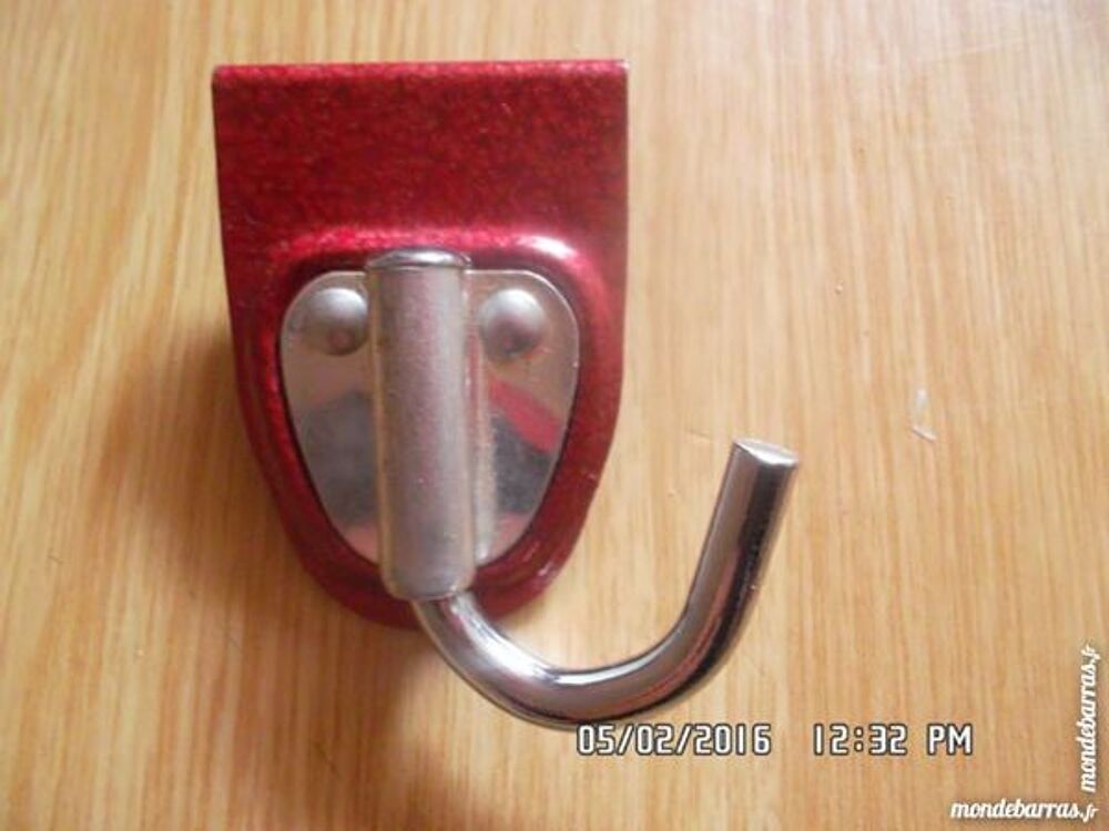 ACCROCHE SAC METAL ROUGE*JUSTE 2E*KIKI60230 Cuisine