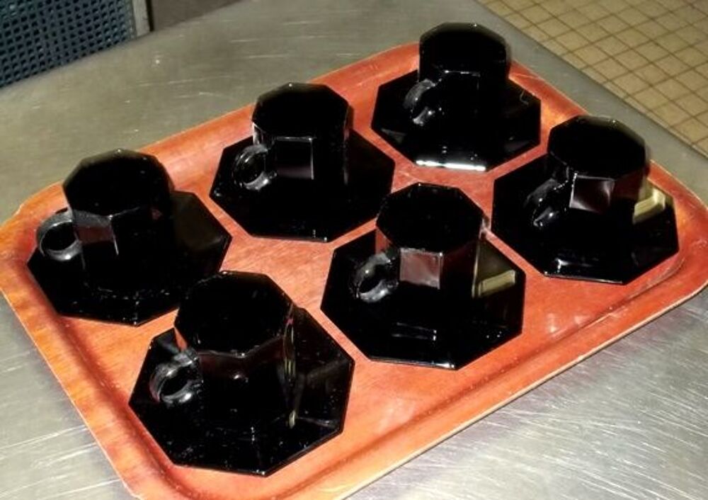 Lot de 6 assiettes noires Bricolage