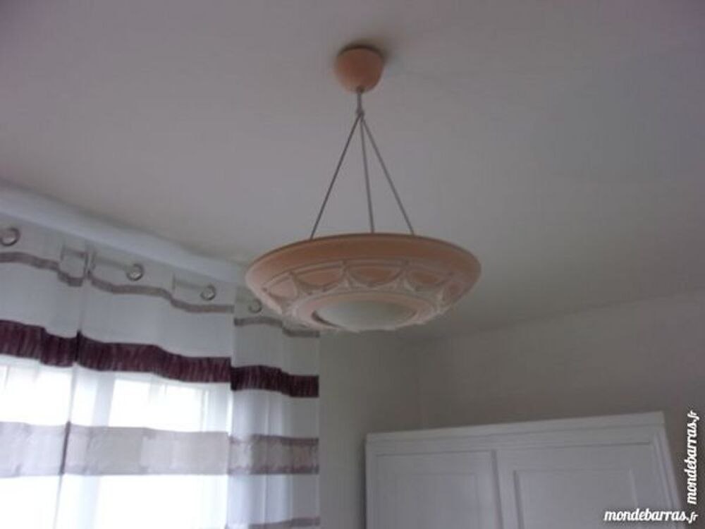LUSTRE BON ETAT - STE GENEVIEVE DES BOIS Décoration